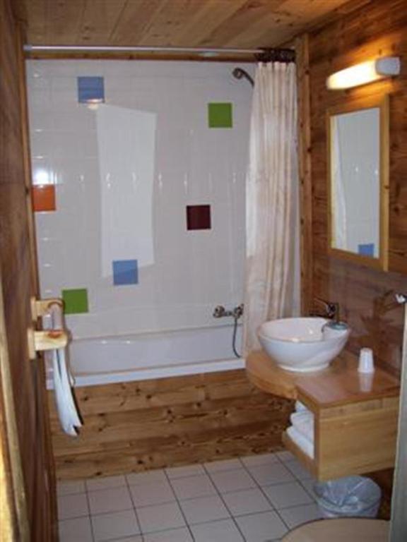 Hotel La Marmotte Gérardmer Oda fotoğraf